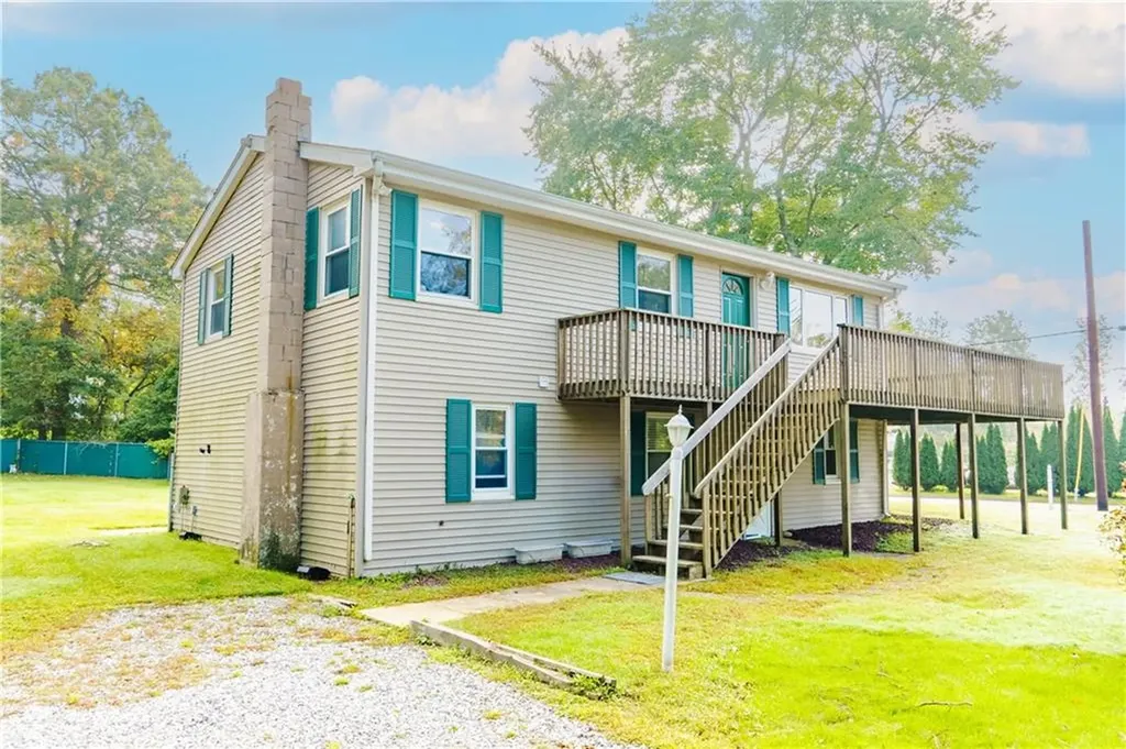 179 Gray Street Warwick RI 02889