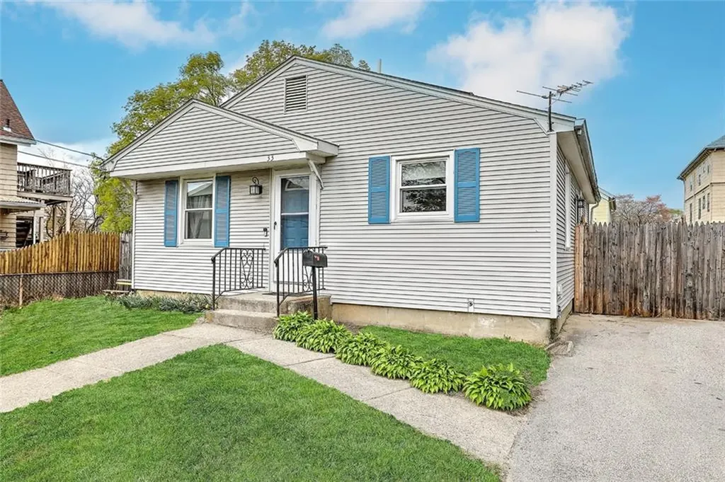 33 Burke Street Pawtucket RI 02861