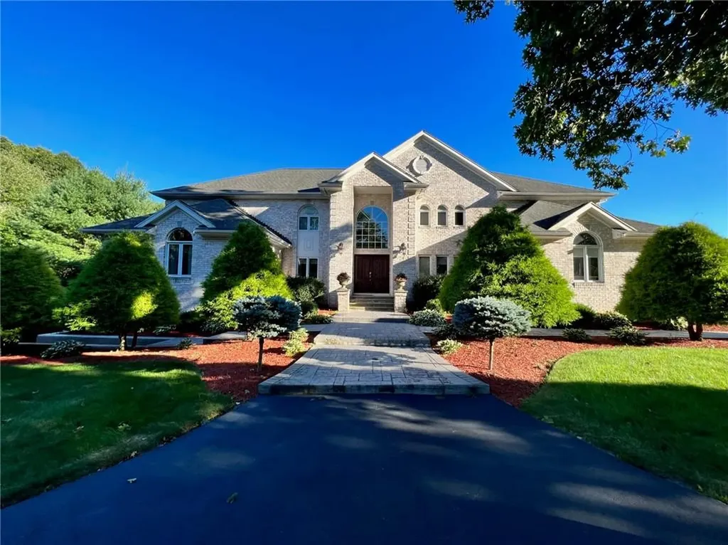 1 Christopher Drive Lincoln RI 02865