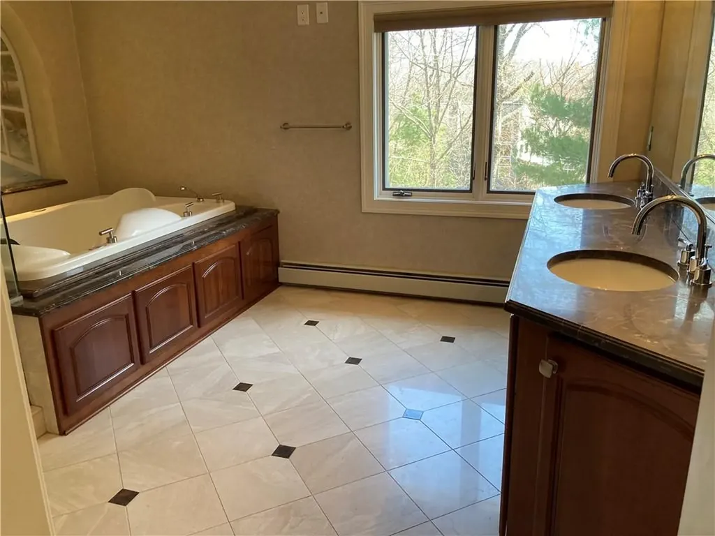 1 Christopher Drive Lincoln RI 02865