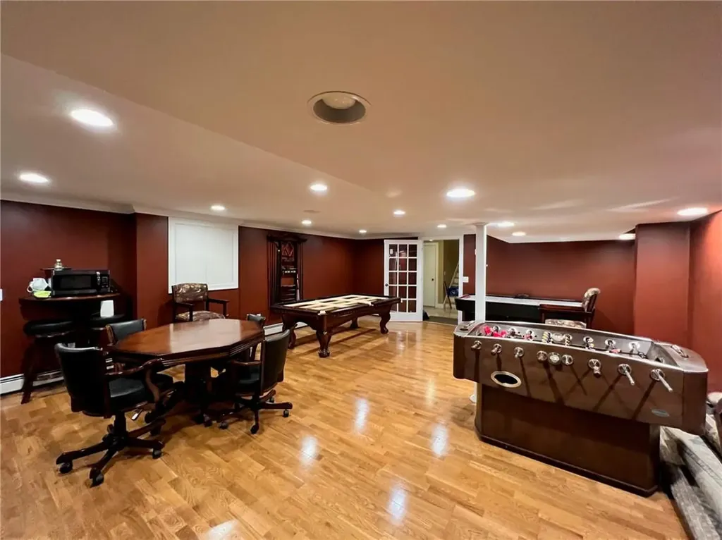 1 Christopher Drive Lincoln RI 02865