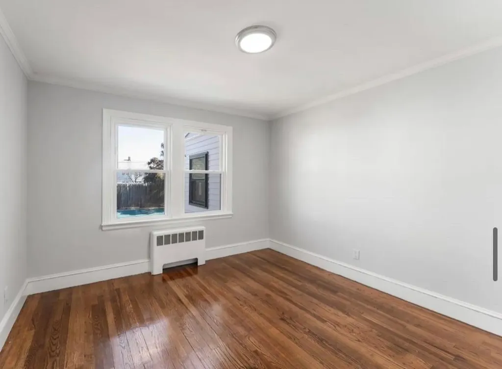70 Brewster Street Pawtucket RI 02860