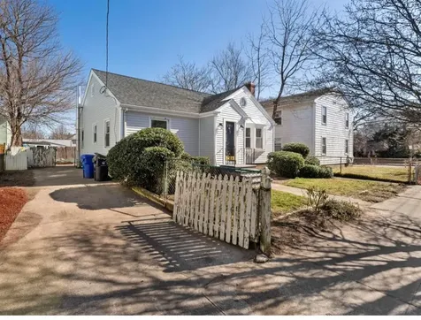 70 Brewster Street Pawtucket RI 02860