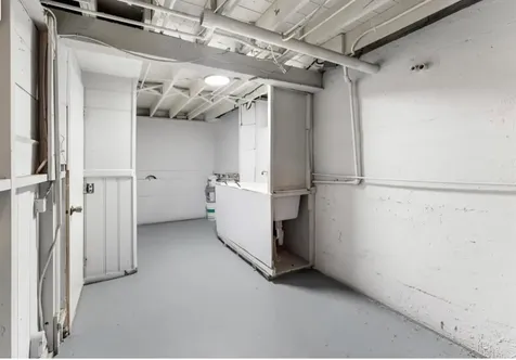 70 Brewster Street Pawtucket RI 02860