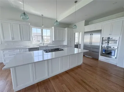 213 Morrison Avenue Middletown RI 02842