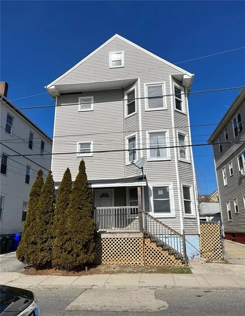 249 251 Jewett Street Providence RI 02908