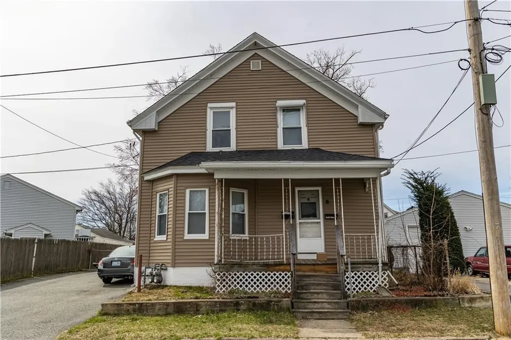 6 Cleveland Avenue Cranston RI 02920