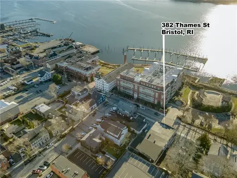 382 Thames Street Bristol RI 02809