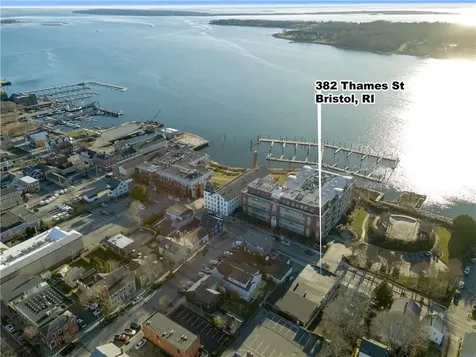 382 Thames Street Bristol RI 02809