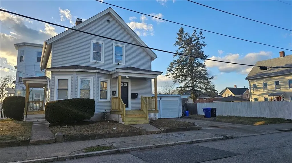 20 Cole Street Pawtucket RI 02860