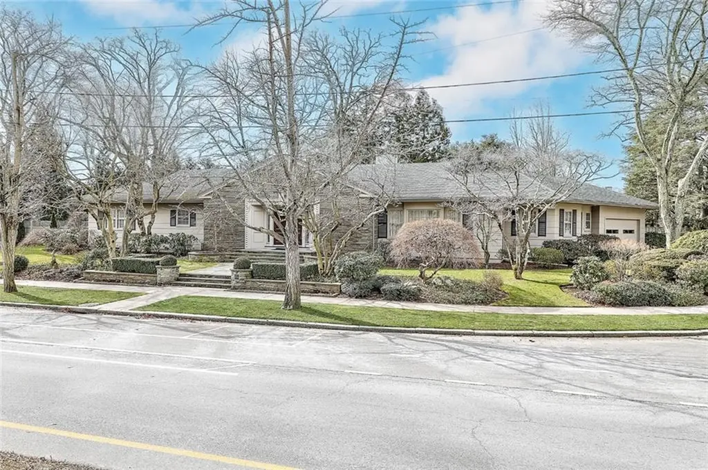 624 Blackstone Boulevard Providence RI 02906