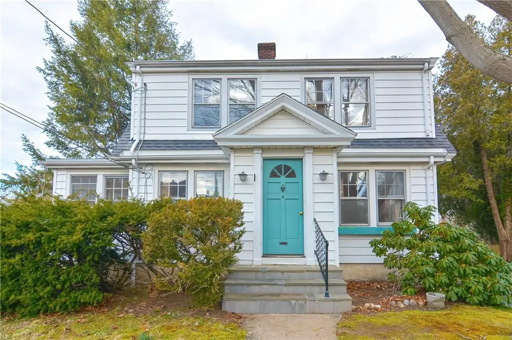 4 Spruce Street Westerly RI 02891