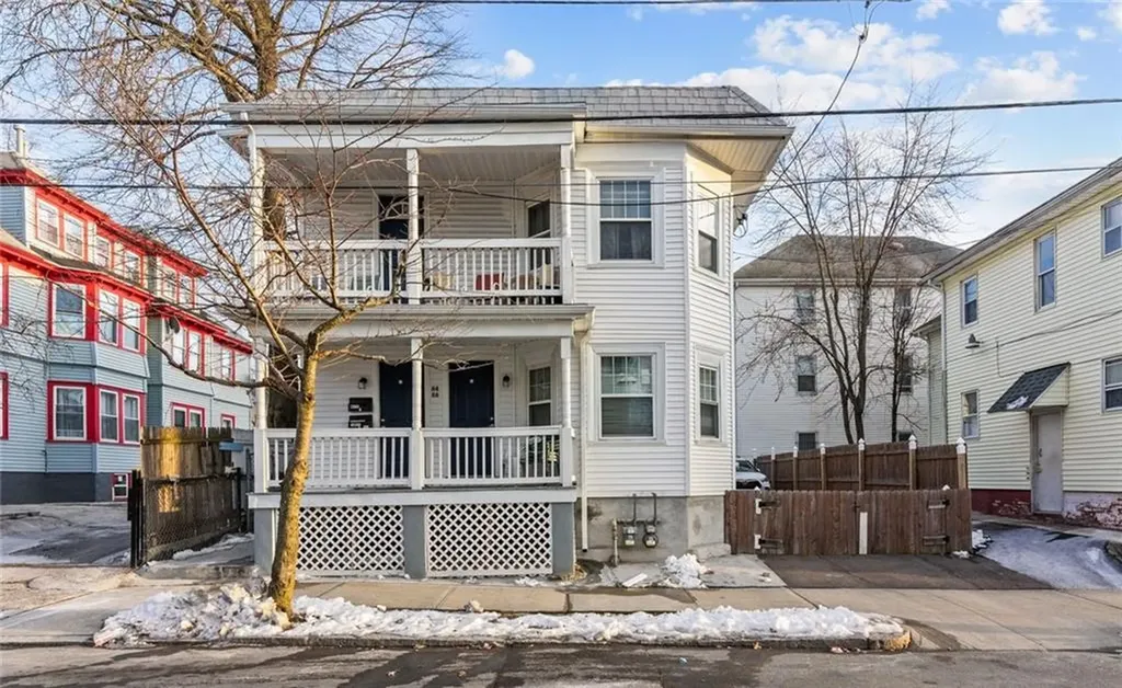 84 Laura Street Providence RI 02907