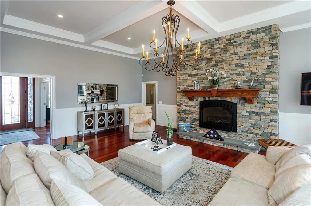 1007 Warwick Neck Avenue Warwick RI 02889