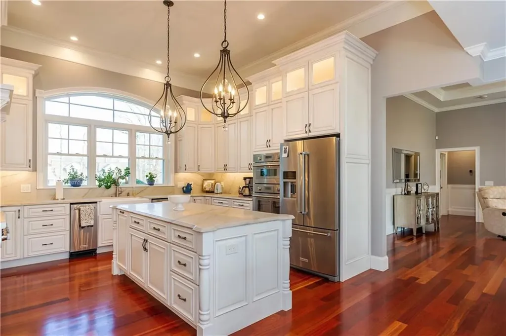 1007 Warwick Neck Avenue Warwick RI 02889