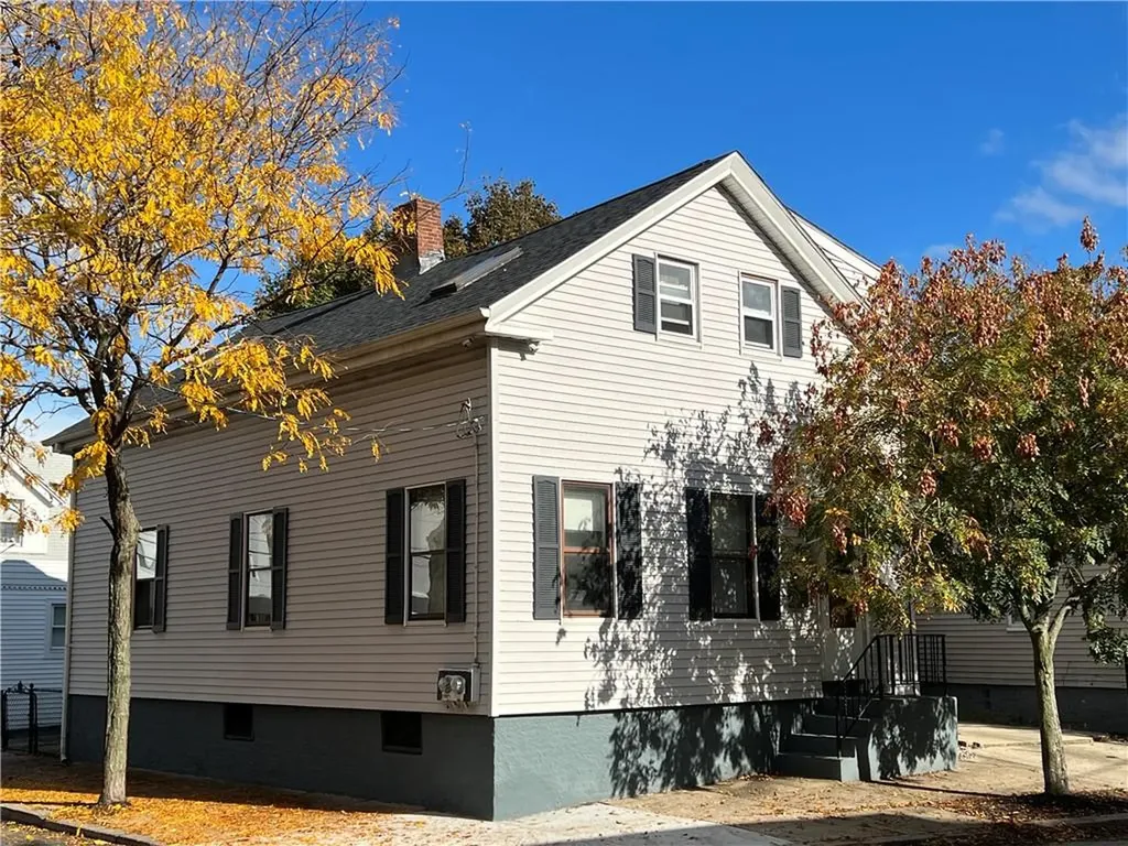 33 Ringgold Street Providence RI 02903
