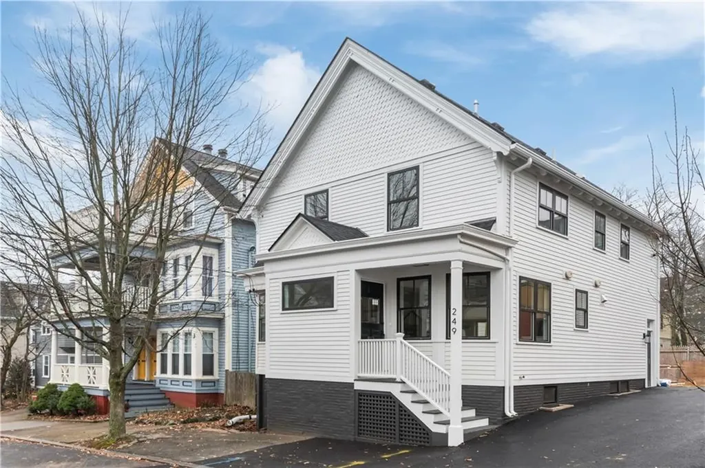 249 Doyle Avenue Providence RI 02906
