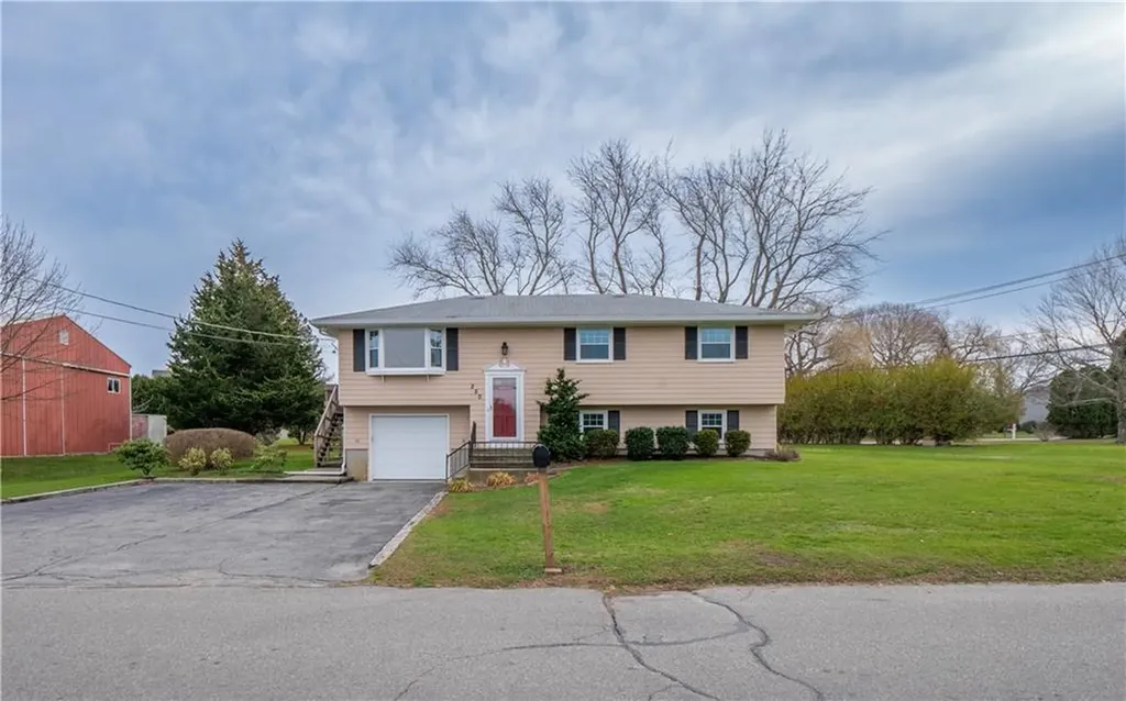250 Brownell Lane Portsmouth RI 02871