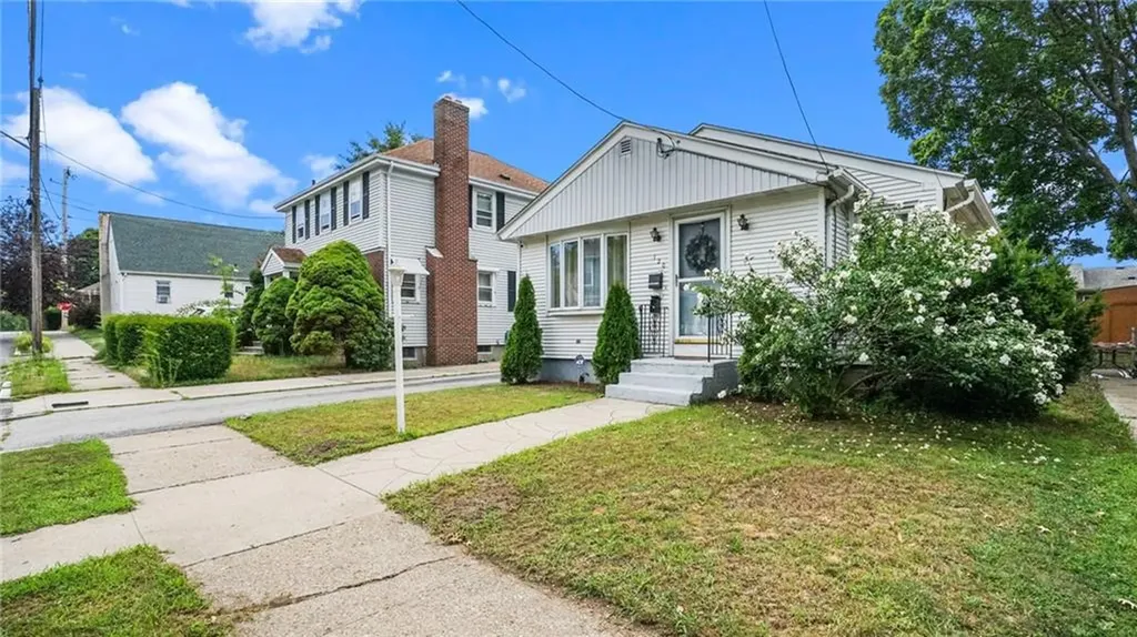 120 Sandringham Avenue Providence RI 02908