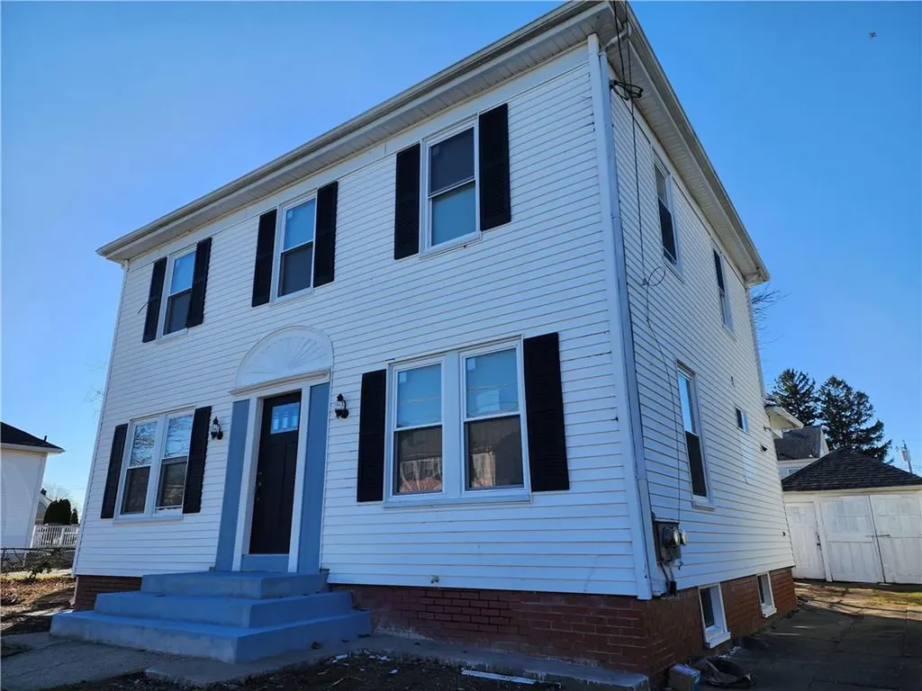 26 Brookwood Road Cranston RI 02910