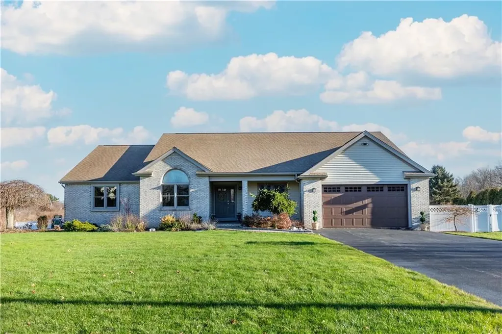 40 Soares Drive Portsmouth RI 02871