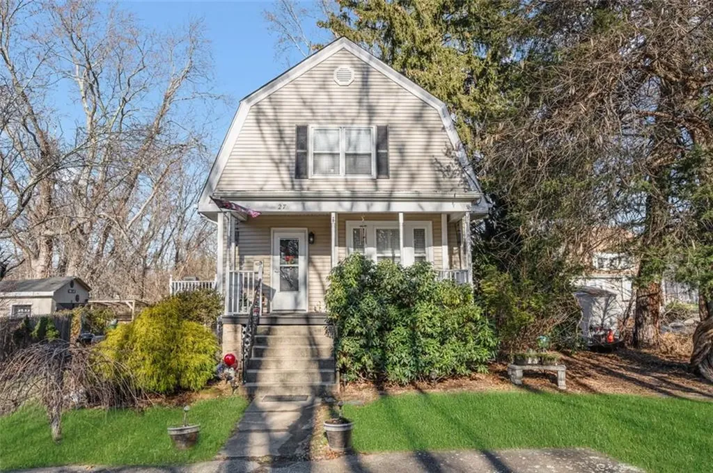 27 Bellefont Street Cranston RI 02905