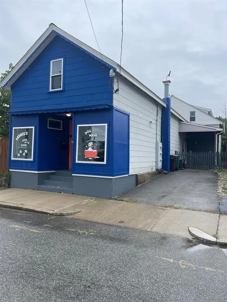 165 Mill Street Woonsocket RI 02895