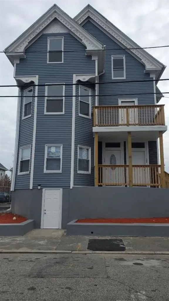 126 128 Providence Street Providence RI 02907