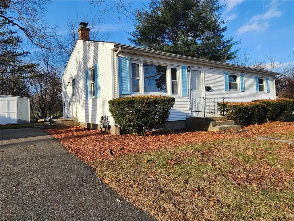 3 Beeckman Avenue Cranston RI 02920