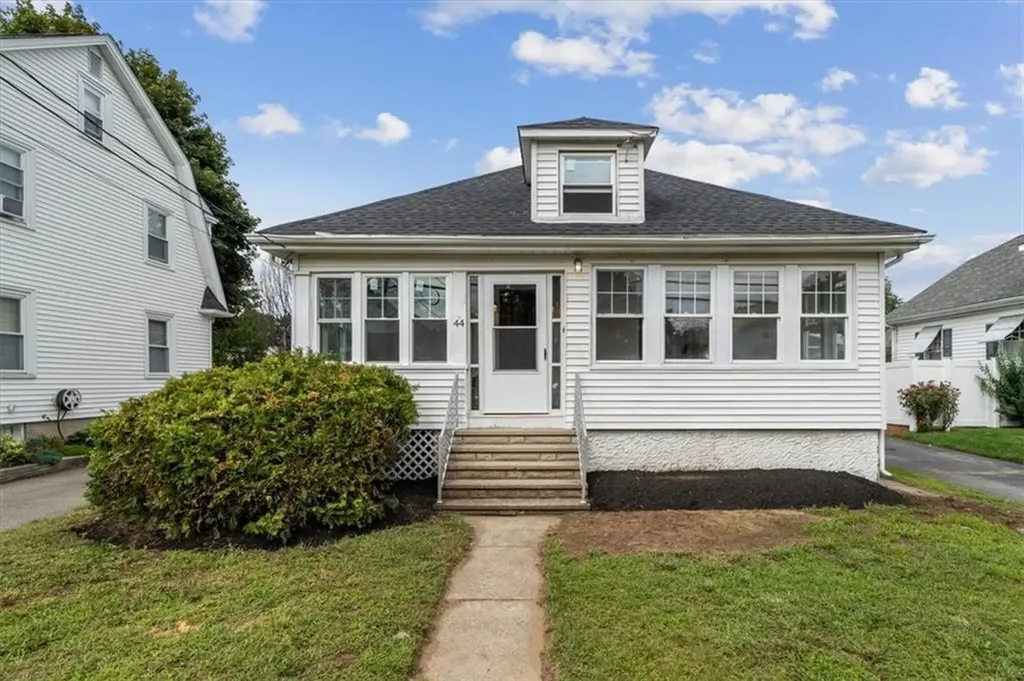 44 Paine Avenue Cranston RI 02910