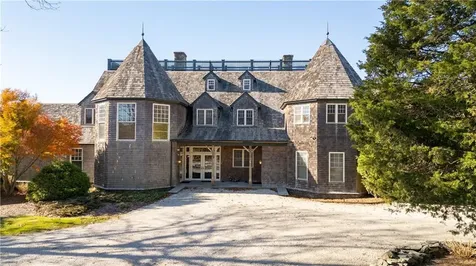 125 Corys Lane Portsmouth RI 02871