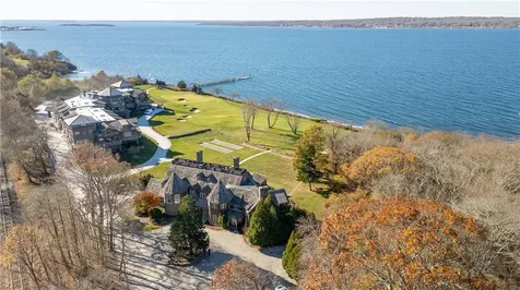 125 Corys Lane Portsmouth RI 02871