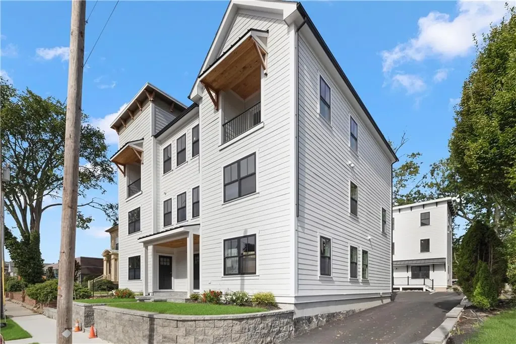 251 Hope Street Providence RI 02906