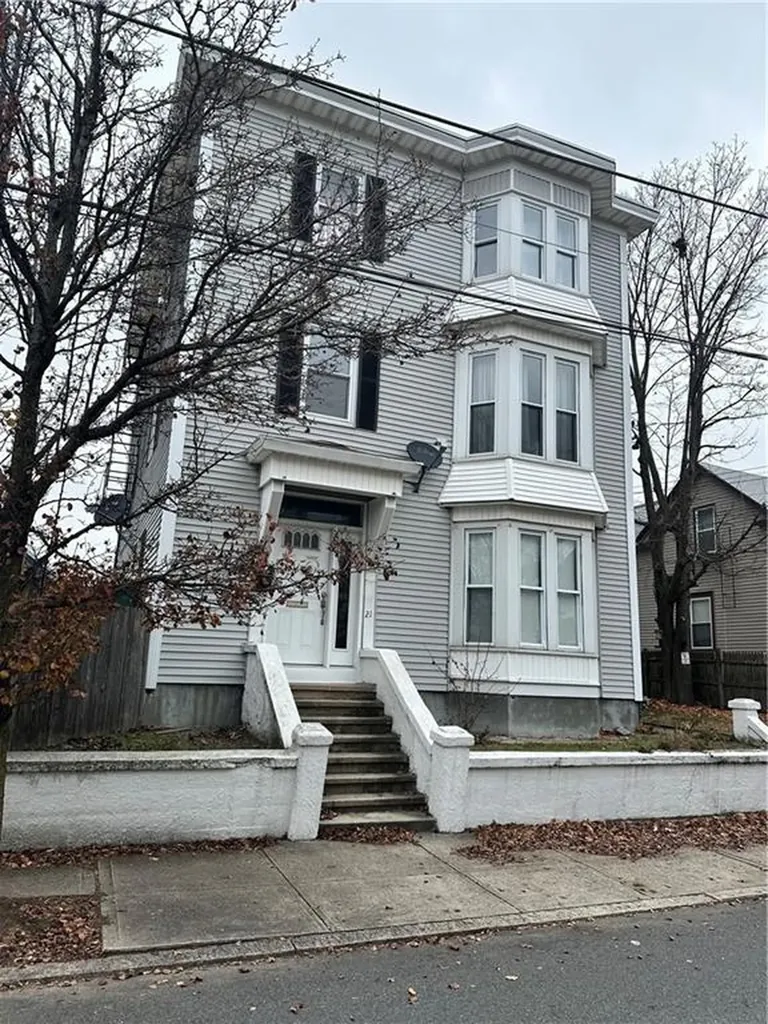 23 Utton Avenue Pawtucket RI 02860