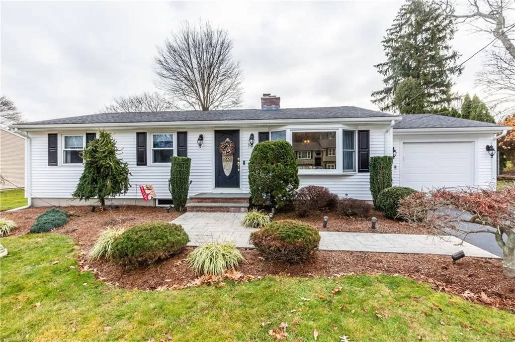 50 Meadow Lark Drive Cranston RI 02921