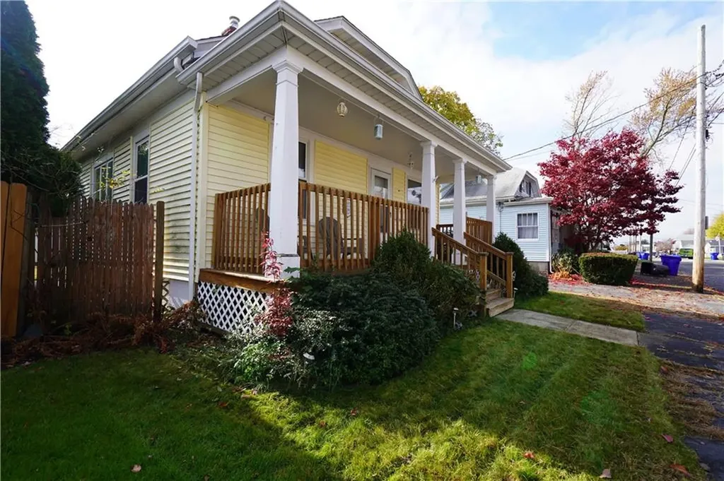167 Balch Street Pawtucket RI 02861