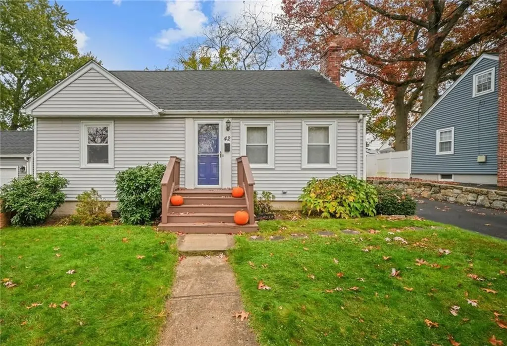 42 Fairmont Avenue Pawtucket RI 02860