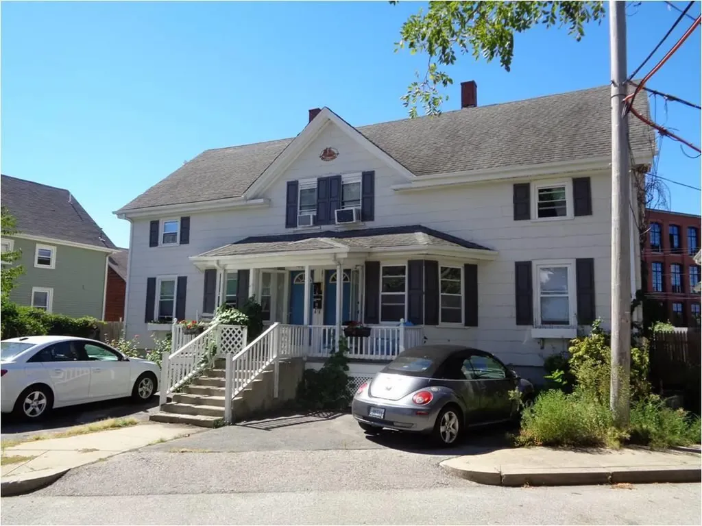 18 Crescent Street Warren RI 02885