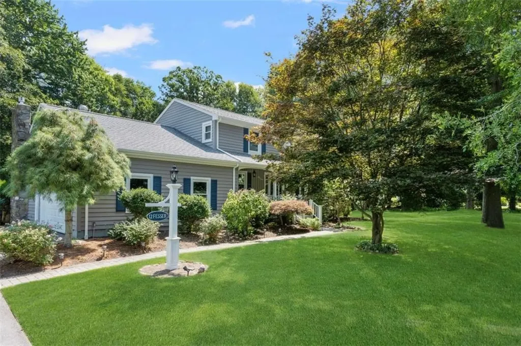 12 Fesser Avenue Bristol RI 02809
