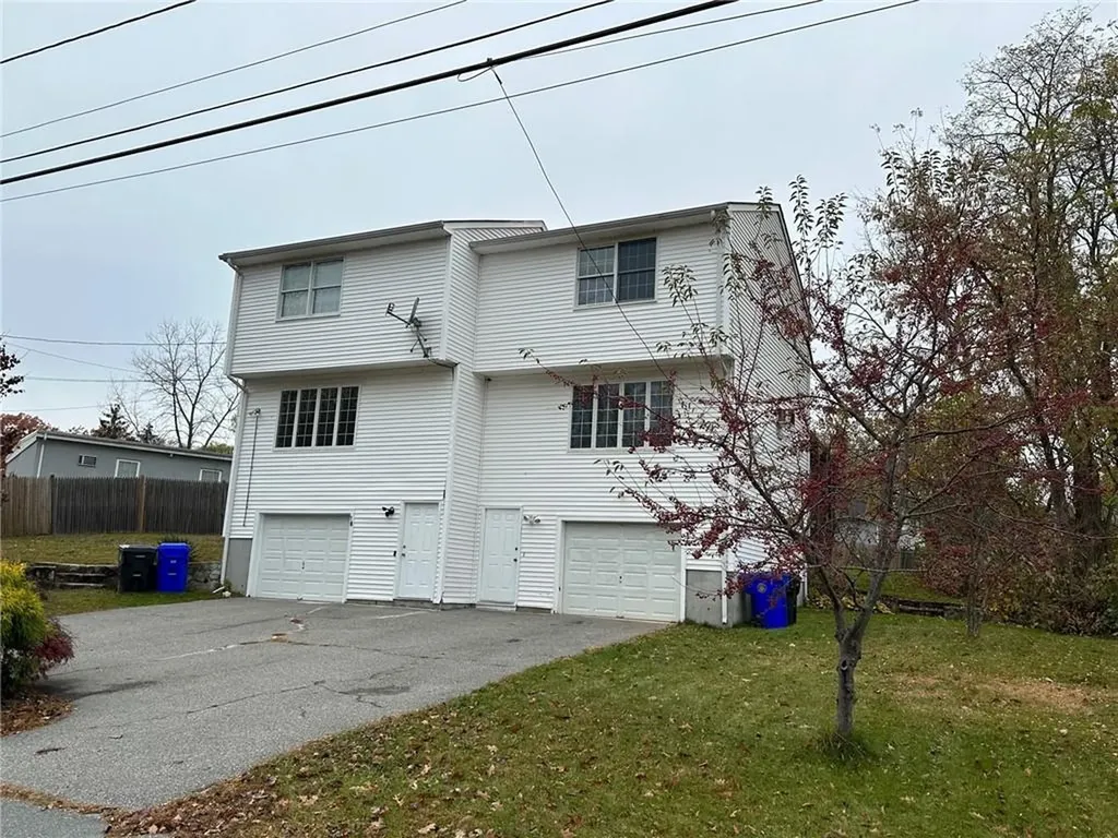 18 Volturno Street North Providence RI 02904