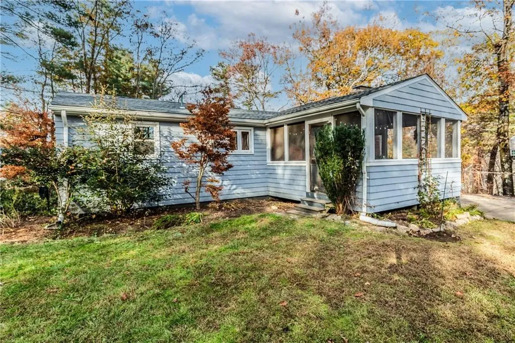 321 Scott Road Cumberland RI 02864