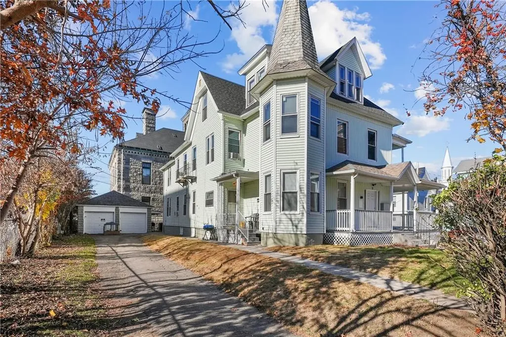 35 Greene Street Woonsocket RI 02895