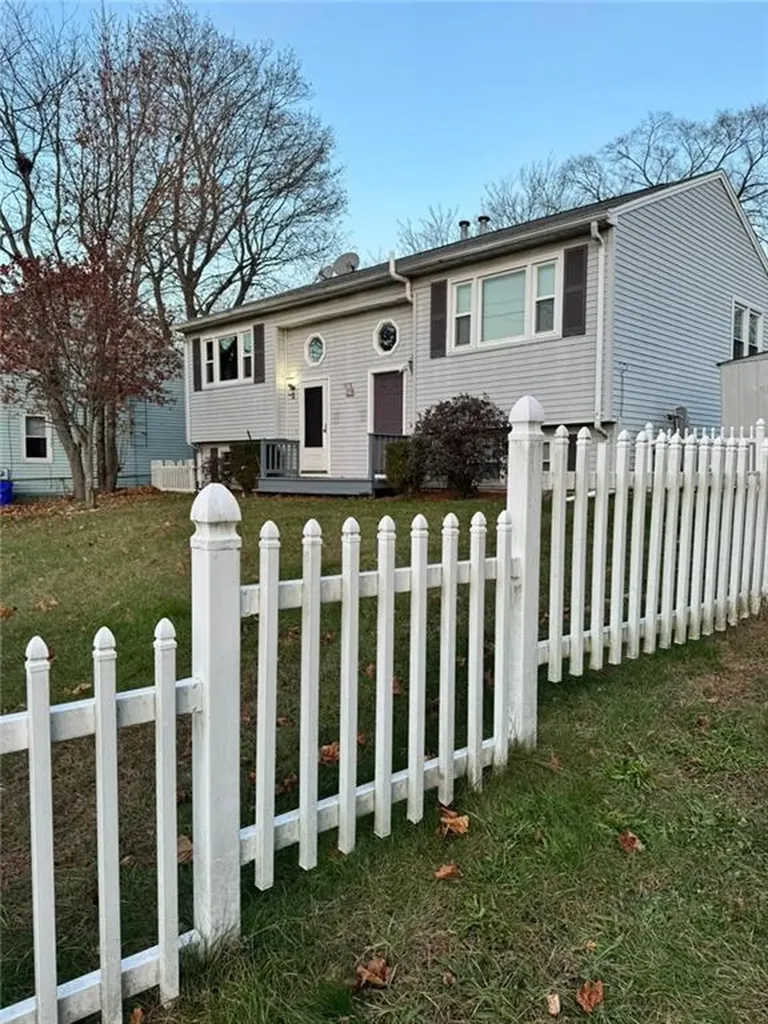 1578 Main Street West Warwick RI 02893