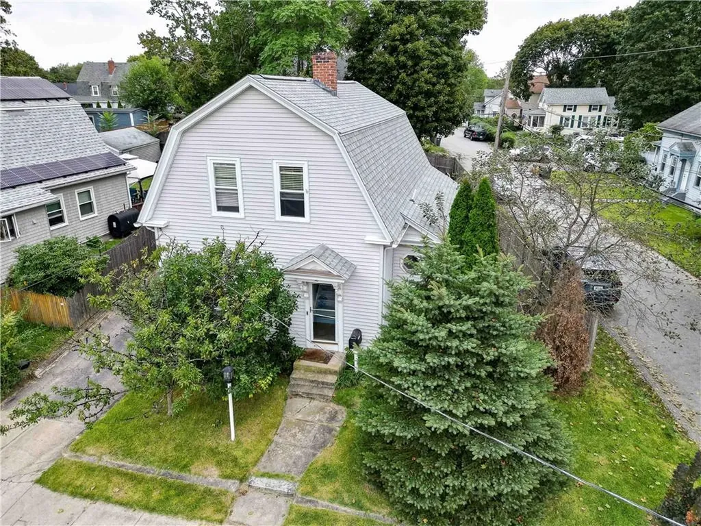 36 Laurel Avenue Coventry RI 02816
