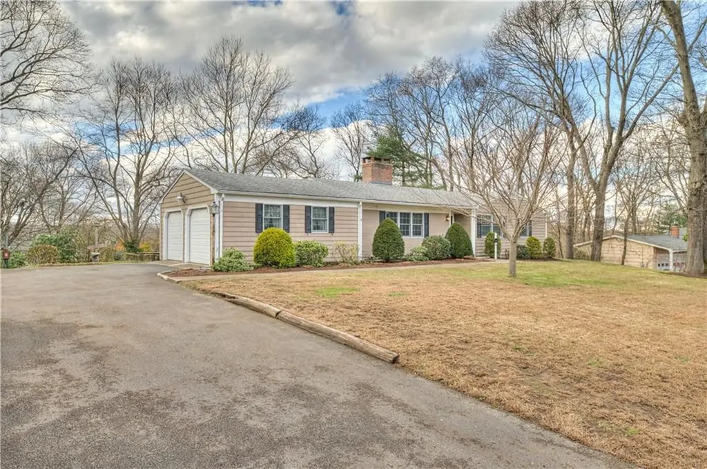 59 Timberline Road Warwick RI 02886