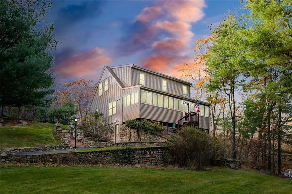 218 Farnum Pike Smithfield RI 02917