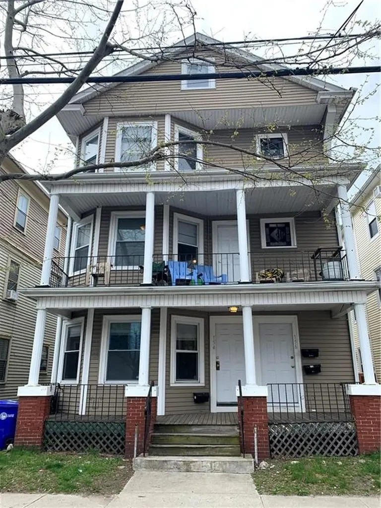 154 156 Oakland Avenue Providence RI 02908