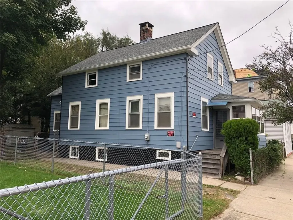 166 Holden Street Providence RI 02908