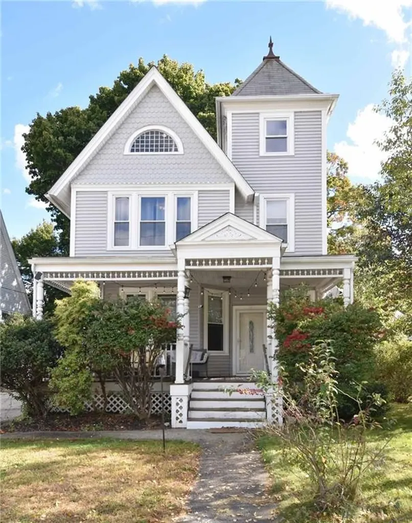 73 Providence Street West Warwick RI 02893