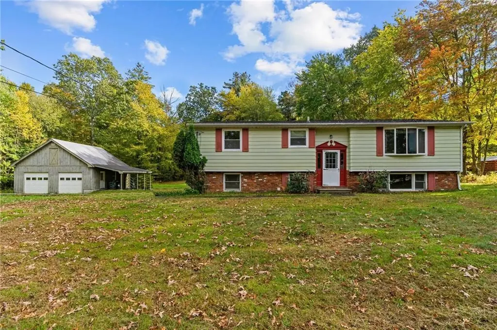126 Burlingame Road Smithfield RI 02917